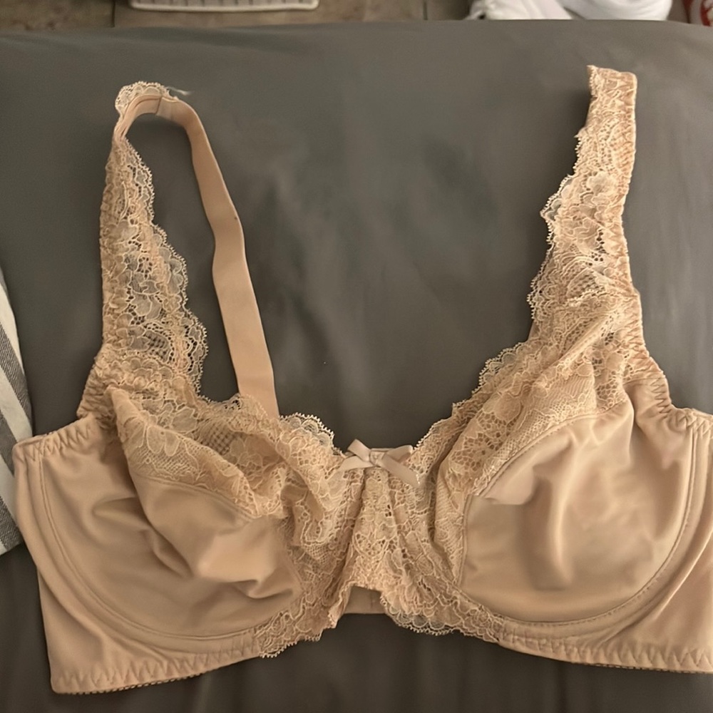 Bra size 38D brand Curve Muse